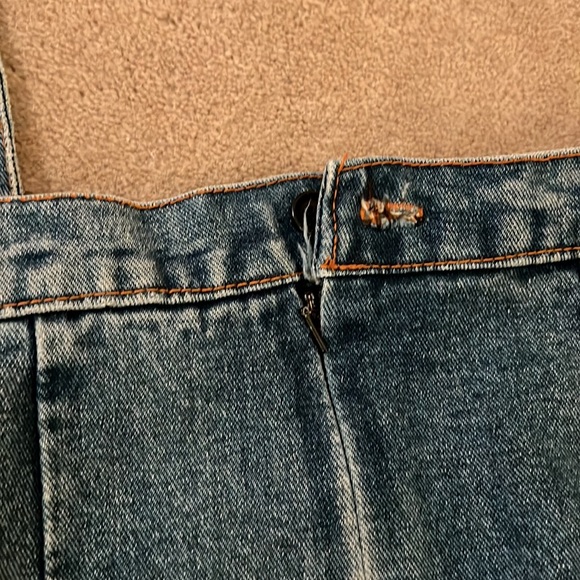 Long Taiwanese Jean Skirt - Picture 4 of 4